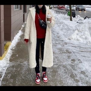 Extra warm coat for freezing winter